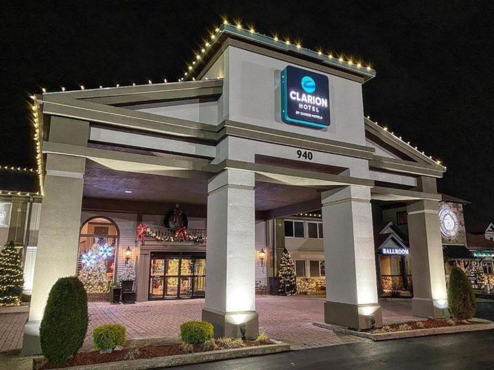 Clarion Hotel Seekonk - Providence Esterno foto